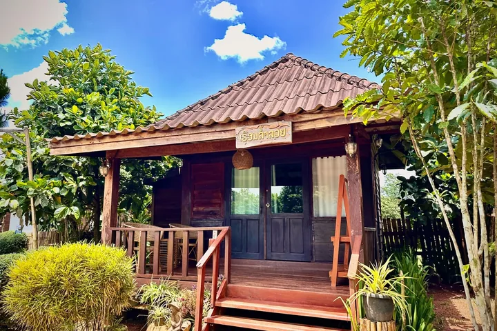 ເຮືອນລ້ຳລວຍ ທົ່ງຫວາຍໂຮມສະເຕ